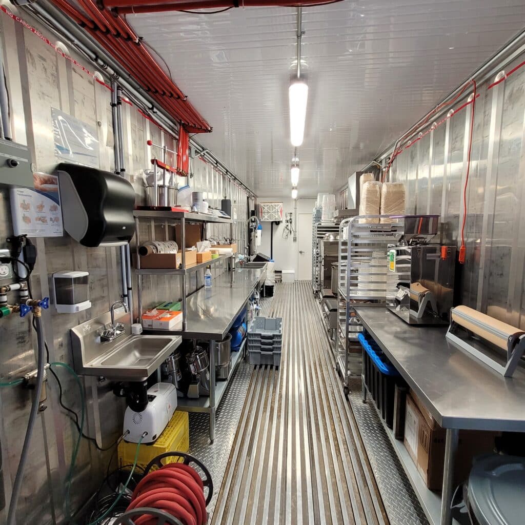 Smithereens-commercial-kitchen